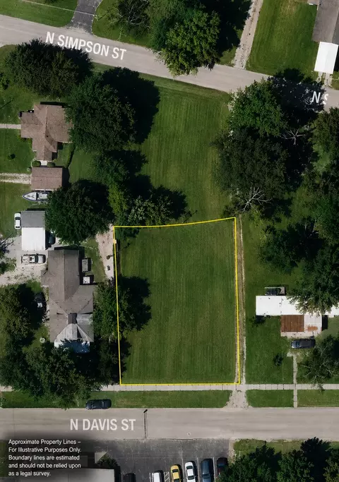 303 N Davis St, Miller, MO 65707