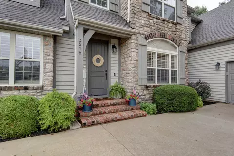 3516 N Wakefield Dr, Ozark, MO 65721