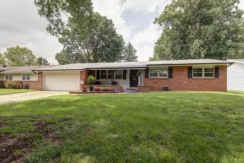 2003 E Rosebrier St, Springfield, MO 65804