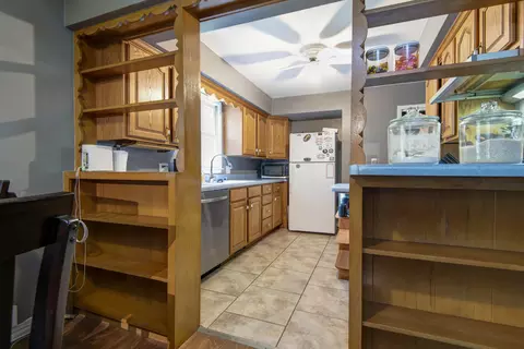 Kitchen - 2003 E Rosebrier St, Springfield, MO 65804 photo 3 of 3