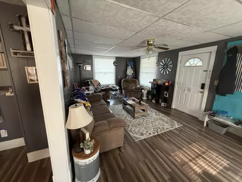 Living - 108 W Cleveland Ave, Monett, MO 65708 photo 2 of 2