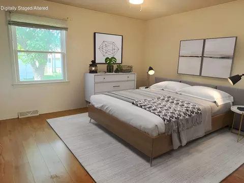 Bedroom - 1807 W Swan St, Springfield, MO 65807 photo 2 of 4