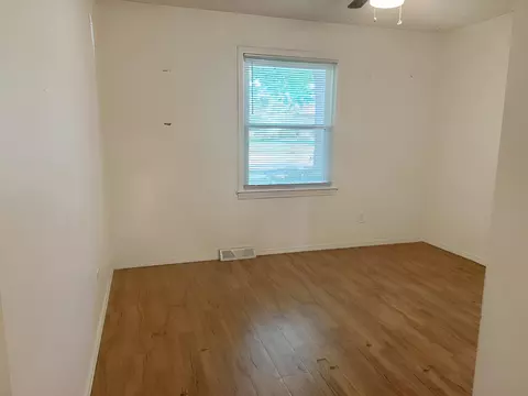 1807 W Swan St, Springfield, MO 65807 photo 18