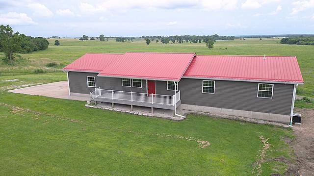 1738 E 400th Rd, Halfway, MO 65663