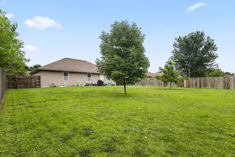 Exterior - 4101 N Thistle Dr, Ozark, MO 65721 photo 4 of 5