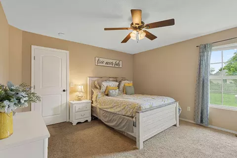 Bedroom - 4101 N Thistle Dr, Ozark, MO 65721 photo 2 of 6