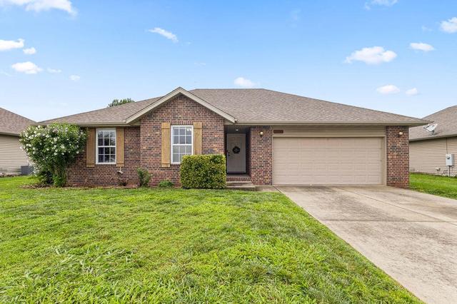 4101 N Thistle Dr, Ozark, MO 65721