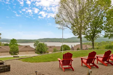 1340 Little Aunts Creek Rd, Kimberling City, MO 65686