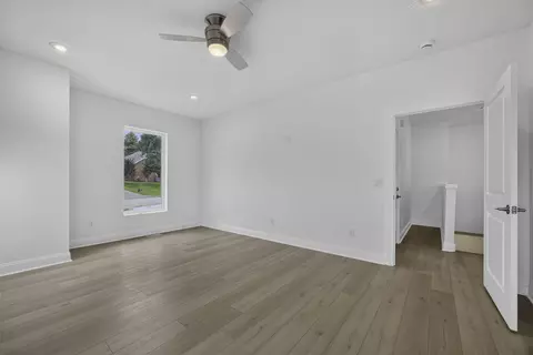 Bedroom - 845 S Black Sands Ave, Nixa, MO 65714 photo 4 of 8