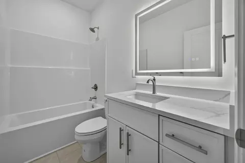 Bath - 845 S Black Sands Ave, Nixa, MO 65714 photo 1 of 8