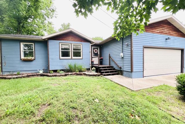 2333 W Baird Rd, Nixa, MO 65714