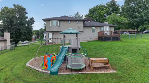 Exterior - 709 S Main St, Willard, MO 65781 photo 7 of 7