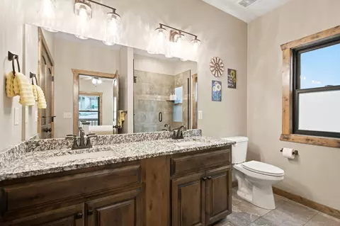 Bath - 50 Jax Trl, Branson, MO 65616 photo 1 of 7