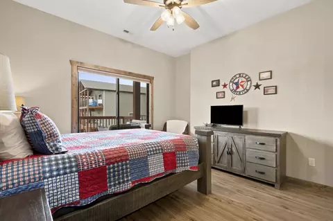 Bedroom - 50 Jax Trl, Branson, MO 65616 photo 6 of 9