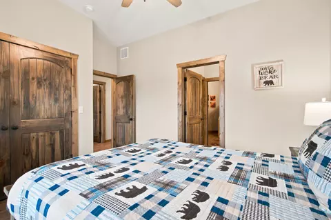 Bedroom - 50 Jax Trl, Branson, MO 65616 photo 8 of 9
