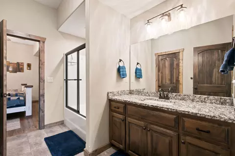 Bath - 50 Jax Trl, Branson, MO 65616 photo 5 of 7