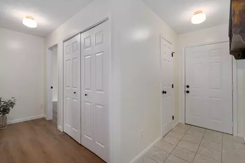 500 Johnson Ave, Sparta, MO 65753 photo 4