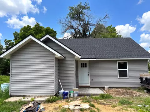 28215 Hickory St, Seligman, MO 65745