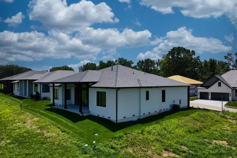 Exterior - 4115 E Vintage Point Dr, Springfield, MO 65809 photo 11 of 12