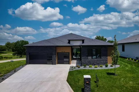 Exterior - 4115 E Vintage Point Dr, Springfield, MO 65809 photo 3 of 12