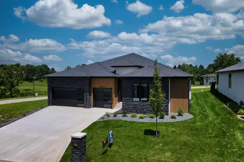 Exterior - 4115 E Vintage Point Dr, Springfield, MO 65809 photo 4 of 12