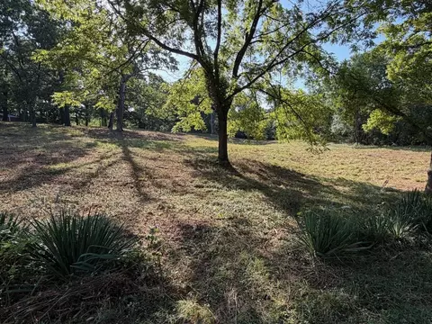 000 County Road 393, Thayer, MO 65791
