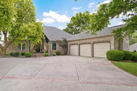 Exterior - 4362 E Lori Lei Ct, Springfield, MO 65809 photo 3 of 20