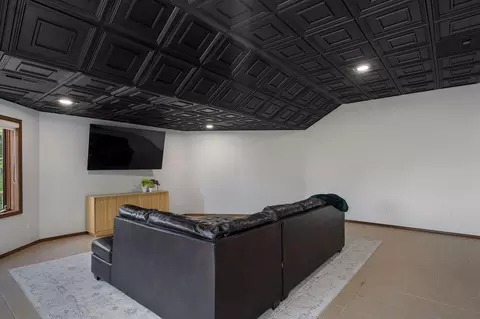 Living - 23455 Green Shores Dr, Shell Knob, MO 65747 photo 9 of 10
