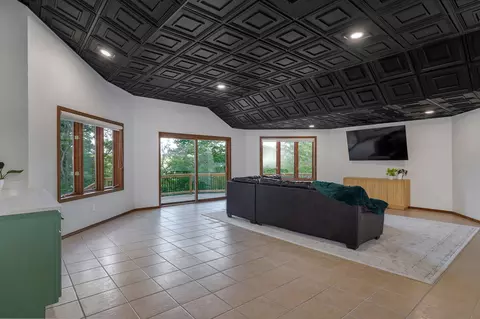 Living - 23455 Green Shores Dr, Shell Knob, MO 65747 photo 10 of 10