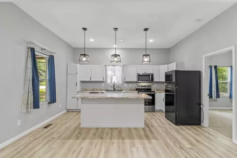 Other - 1825 N Burton Ave, Springfield, MO 65803 photo 2 of 5