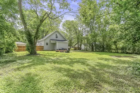 Exterior - 1825 N Burton Ave, Springfield, MO 65803 photo 7 of 7