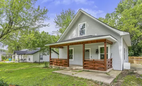 Exterior - 1825 N Burton Ave, Springfield, MO 65803 photo 2 of 7