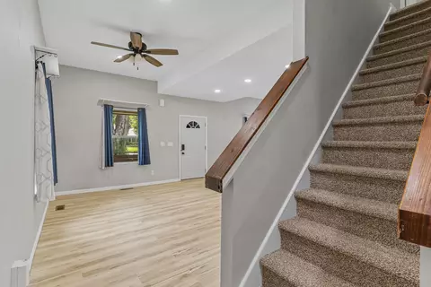 Entry Way - 1825 N Burton Ave, Springfield, MO 65803 photo 4 of 4