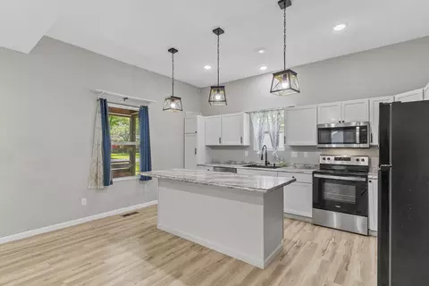 Kitchen - 1825 N Burton Ave, Springfield, MO 65803 photo 1 of 4