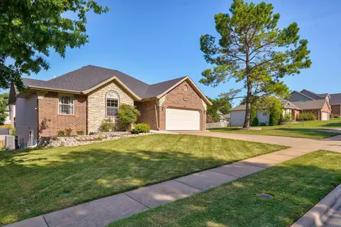 5692 S Fox Hollow Ave, Springfield, MO 65810 photo 2