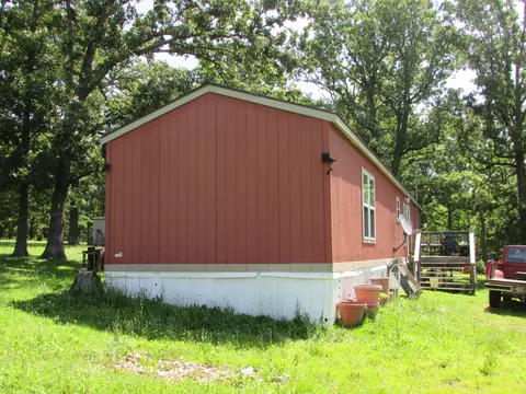 Exterior - 1315 Summit Rd, Grovespring, MO 65662 photo 11 of 11