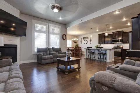 Other - 921 E Thorndale Dr, Nixa, MO 65714 photo 1 of 7
