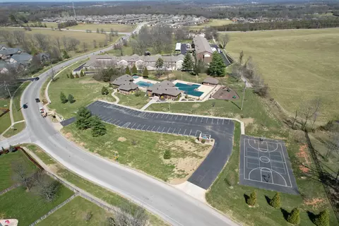 View/Area - 921 E Thorndale Dr, Nixa, MO 65714 photo 1 of 4