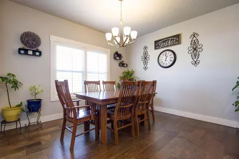 Dining - 921 E Thorndale Dr, Nixa, MO 65714 photo 1 of 1