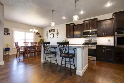 Kitchen - 921 E Thorndale Dr, Nixa, MO 65714 photo 1 of 8