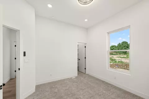 Bedroom - 1875 E Skyline Ave, Ozark, MO 65721 photo 5 of 6