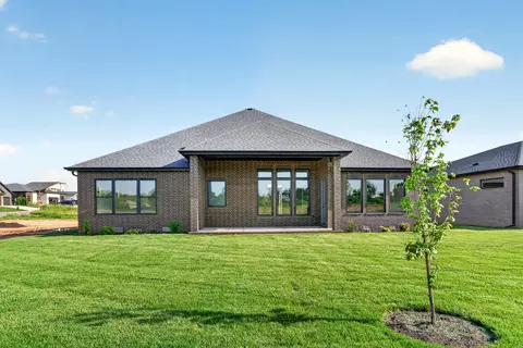 Exterior - 1875 E Skyline Ave, Ozark, MO 65721 photo 5 of 6