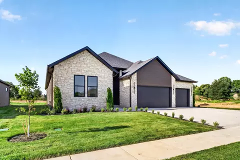Exterior - 1875 E Skyline Ave, Ozark, MO 65721 photo 2 of 6