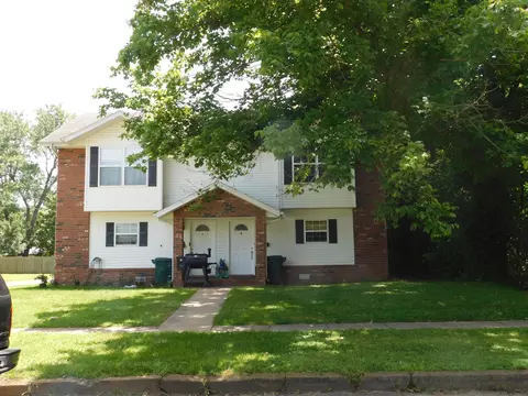 409 W Dunn, Monett, MO 65708