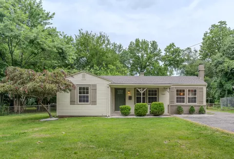 2147 S Grant Ave, Springfield, MO 65807