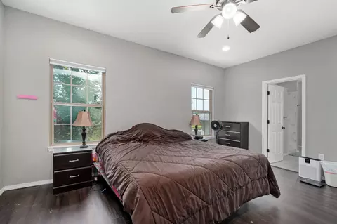 Bedroom - 3031 N Albertha Ave, Springfield, MO 65803 photo 3 of 5