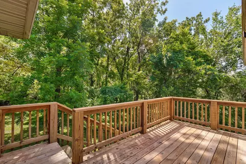 Exterior - 3031 N Albertha Ave, Springfield, MO 65803 photo 4 of 10