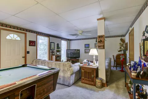 Living - 28704 Cromwell Rd, Shell Knob, MO 65747 photo 2 of 4
