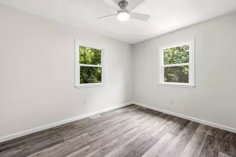 Bedroom - 183 Allaman Dr, Forsyth, MO 65653 photo 2 of 3