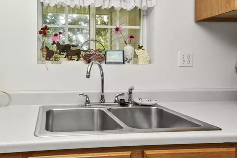 Kitchen - 2209 State Highway Dd, Marshfield, MO 65706 photo 3 of 4